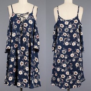 🆕CARABELLE cold shoulder laceup floral dress NAVY